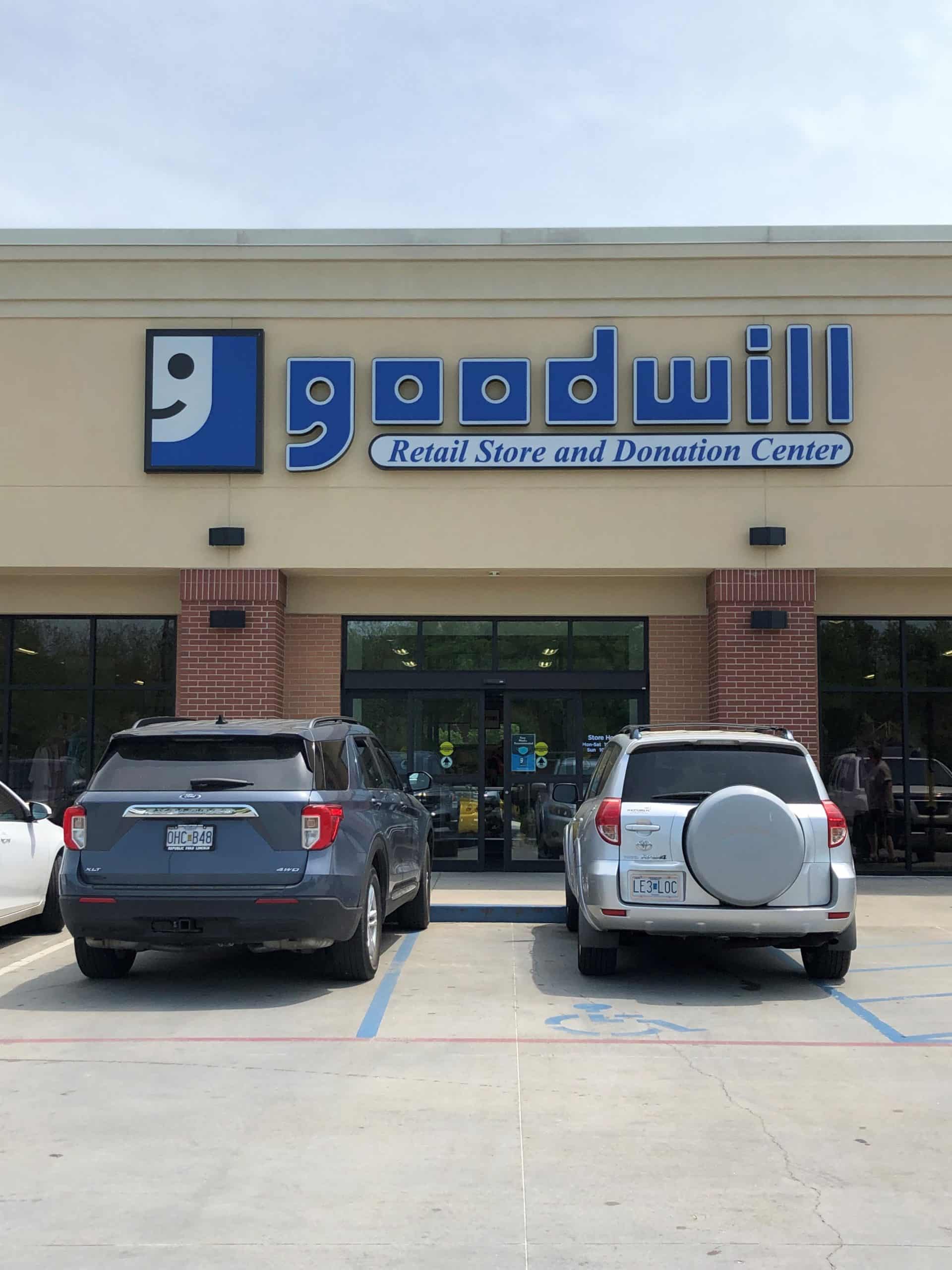 Goodwill Retail Store Of Springfield MO Kansas Expressway MERS 