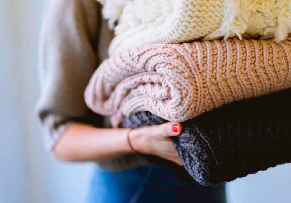 Women donates fall blanket